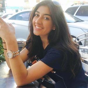 Meet your Posher, Christina